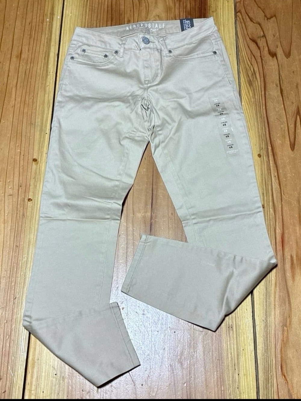Aeropostale Women's Light Beige Skinny Jeans